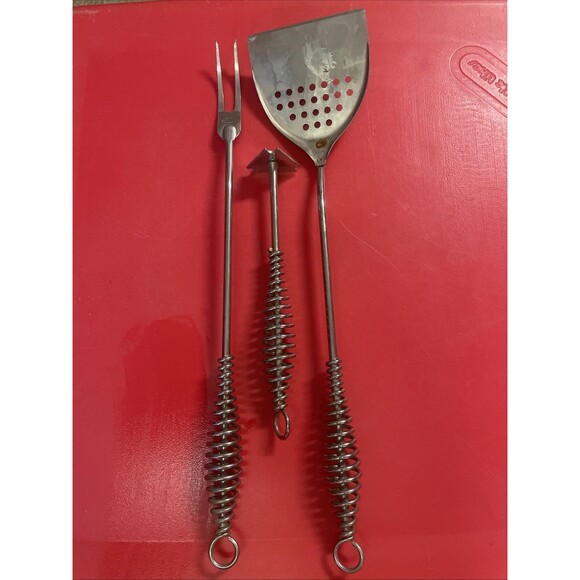Vintage Ekco BBQ Utensil Set Of 3- Spatula Meat Fork Scraper Spring Handle - Picture 1 of 7